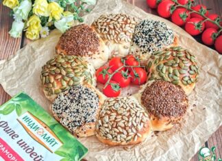 Булочки с ветчиной и семенами