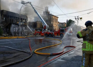 CNN: Россия начала атаковать Украину стаями беспилотников, которые трудно сбивать