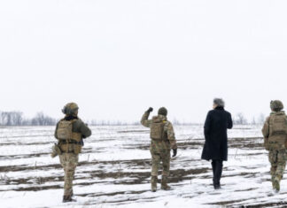 Фильм французских режиссеров о войне в Украине вышел в прокат в США: что это за лента