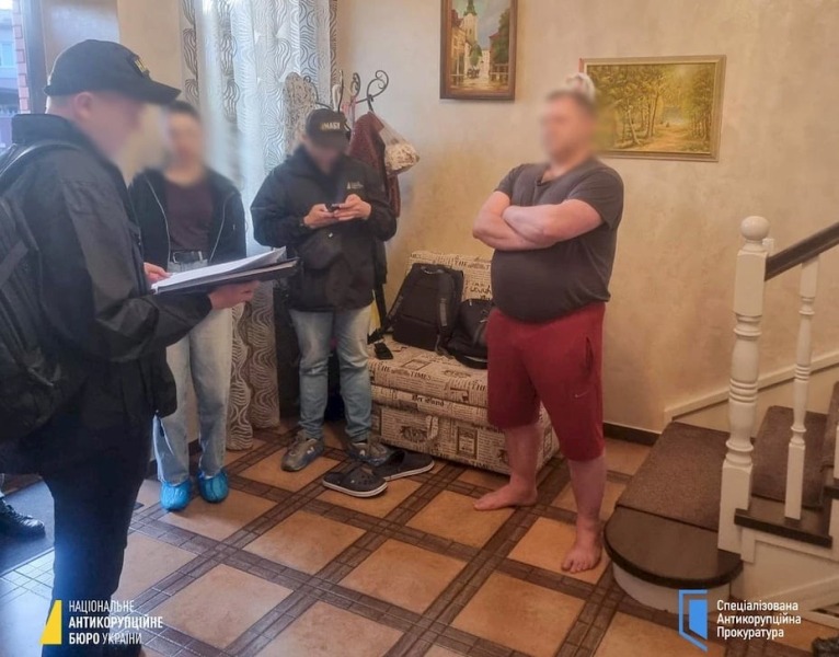 Коррупция в Минрегионе: Лицам, связанным с Чернышовым, сообщили о подозрениях