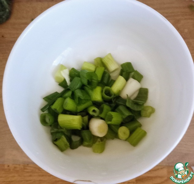Лапша с арахисовым маслом и кочуджаном