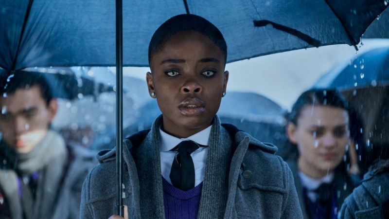 На Netflix вышел новый тизер второго сезона культового сериала "Венздей": что показали в ролике