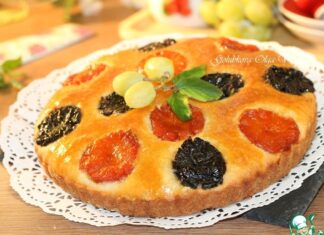 Пирог на кефире «Манник с сухофруктами»