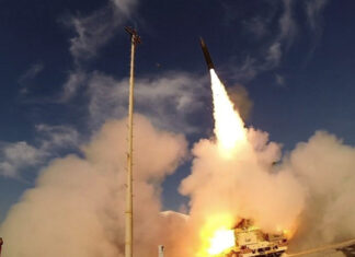 После объявленного Трампом перемирия Иран запустил ракеты по Израилю