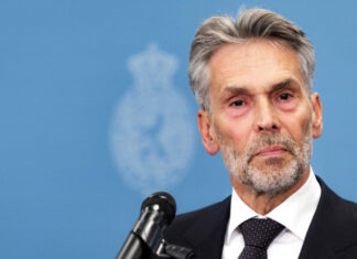 Премьер-министр Нидерландов подал в отставку