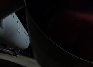 Пропалестинские активисты проникли на военную базу Британии и повредили военные самолеты | ВИДЕО