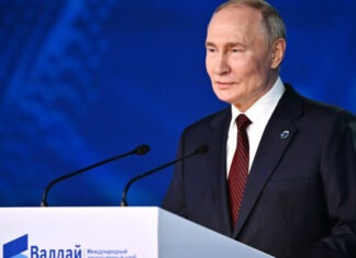 Путин пригрозил, что отказ Украины от признания «референдумов» может привести к новой войне