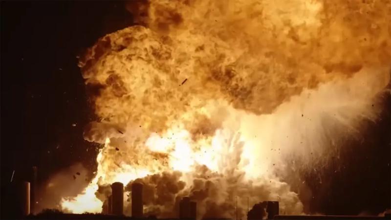 Ракета SpaceX взорвалась во время испытания в Техасе | ВИДЕО