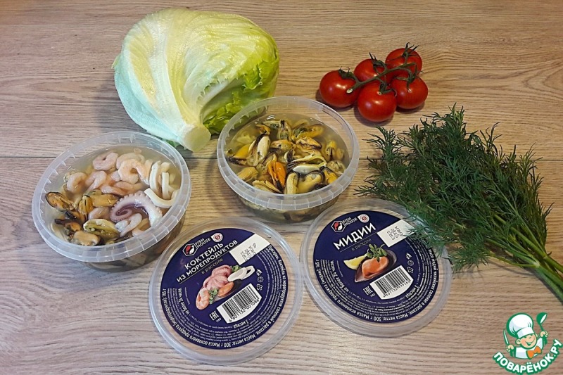 Салат с коктейлем из рассольных морепродуктов