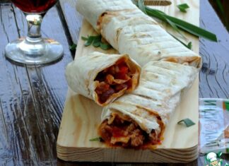 Шаурма-бурито из индейки на гриле