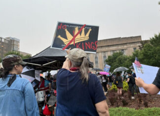 США охватили протесты против Трампа