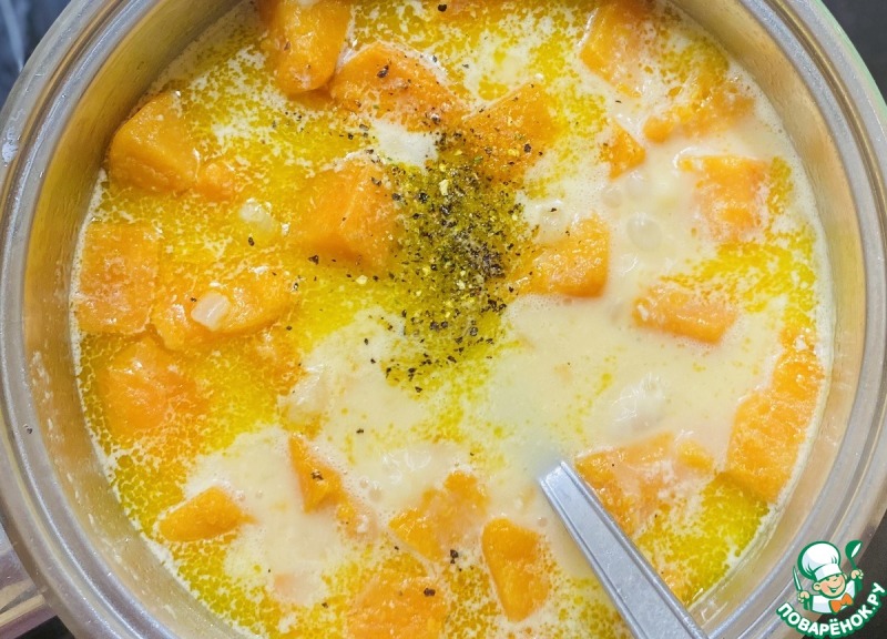 Суп-пюре с бататом и куриной грудкой