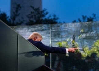 Трамп досрочно покинул саммит G7