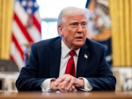 Трамп и Путин обсудили по телефону «опасное обострение на Ближнем Востоке»