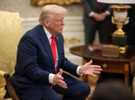 Трамп снова угрожает ввести односторонние пошлины в течение двух недель