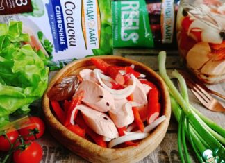 Утопенцы или маринованные сосиски с овощами