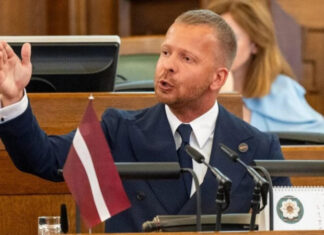 В Латвии задержали политика, выкрикнувшего «Русский язык – наш язык» на заседании парламента