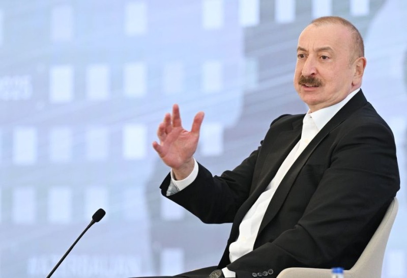 Алиев посоветовал украинцам никогда не соглашаться на оккупацию