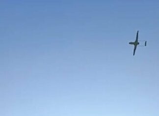 Дроны массированно ударили по Ленинградской области в день ВМФ РФ: задержаны сотни рейсов