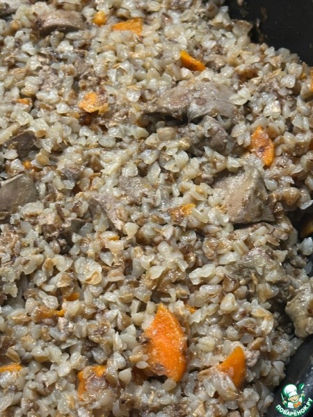Гречневая каша с куриной печенью