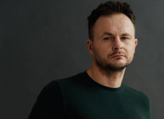 Ясиновский шокировал, как скандальный Белоус в своем спектакле насиловал актеров Молодого театра