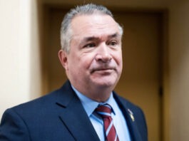 Конгрессмен-республиканец об обстреле Киева: Путин издевается над Трампом и Америкой