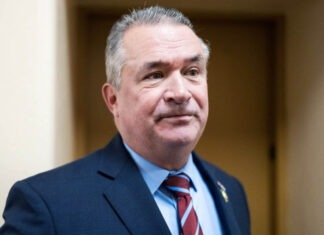 Конгрессмен-республиканец об обстреле Киева: Путин издевается над Трампом и Америкой