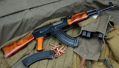 Курсант расстрелял двух инструкторов на учебном полигоне в Черниговской области