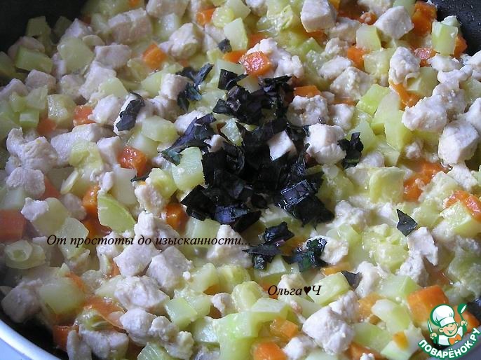 Летнее рагу из курицы с овощами