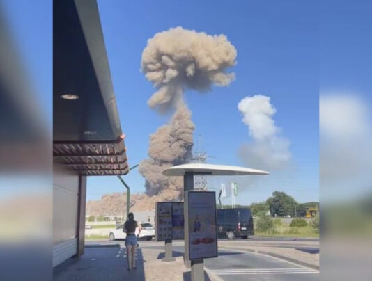 Мощный взрыв под Житомиром: Стало известно, что производили на предприятии