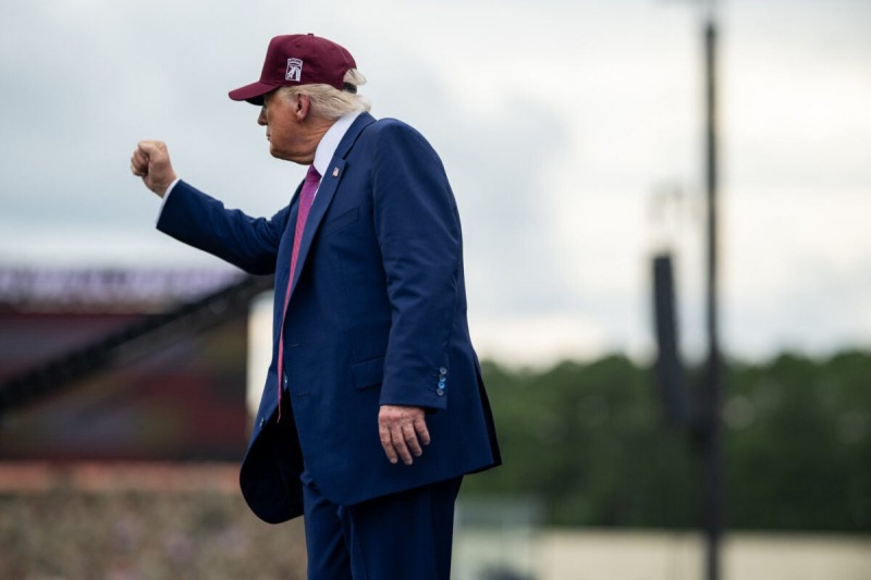 Politico: Европа не доверяет изменению риторики Трампа касательно Украины