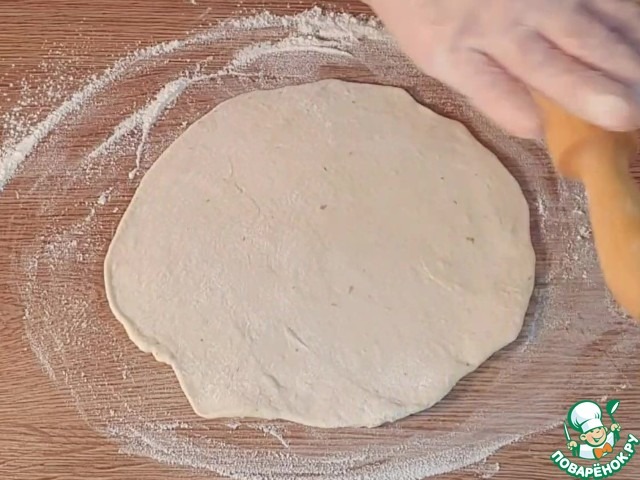 Пузырчатые лепешки с мясной начинкой