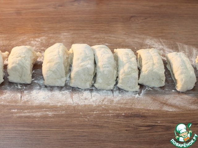 Пузырчатые лепешки с мясной начинкой