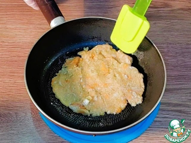 Пузырчатые лепешки с мясной начинкой