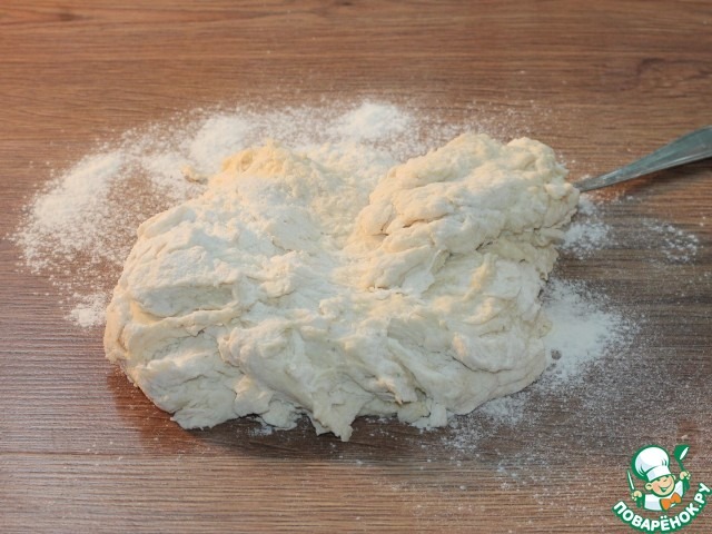 Пузырчатые лепешки с мясной начинкой