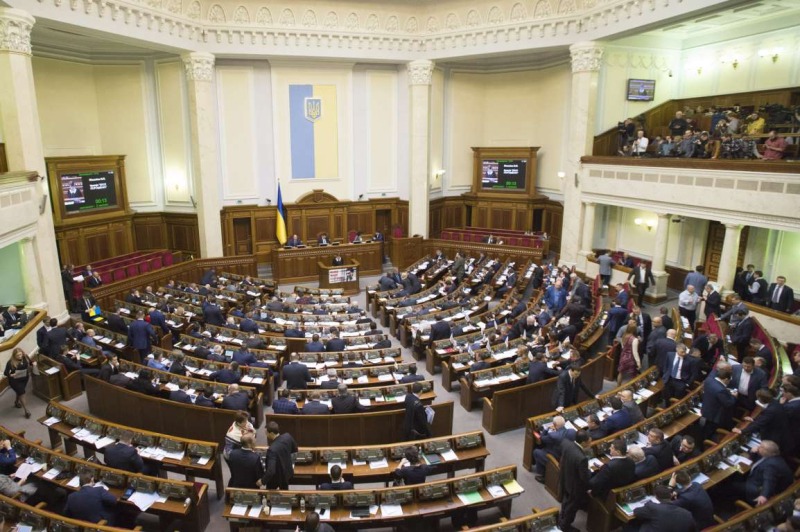 Рада вернула независимость НАБУ и САП