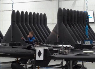 Российские пропагандисты показали масштабы производства «Шахедов» в «Алабуге» | ВИДЕО