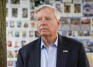 Сенатор Грем: Скоро вы увидите рекордный поток оружия для Украины