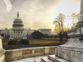 Сенаторы начинают расследование в отношении паузы в санкциях против России