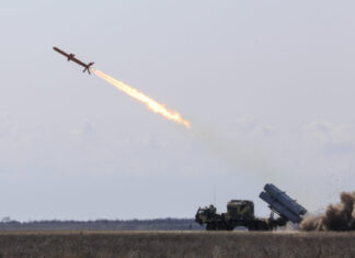 СМИ: Германия профинансирует украинскую крылатую ракету дальностью 2500 км