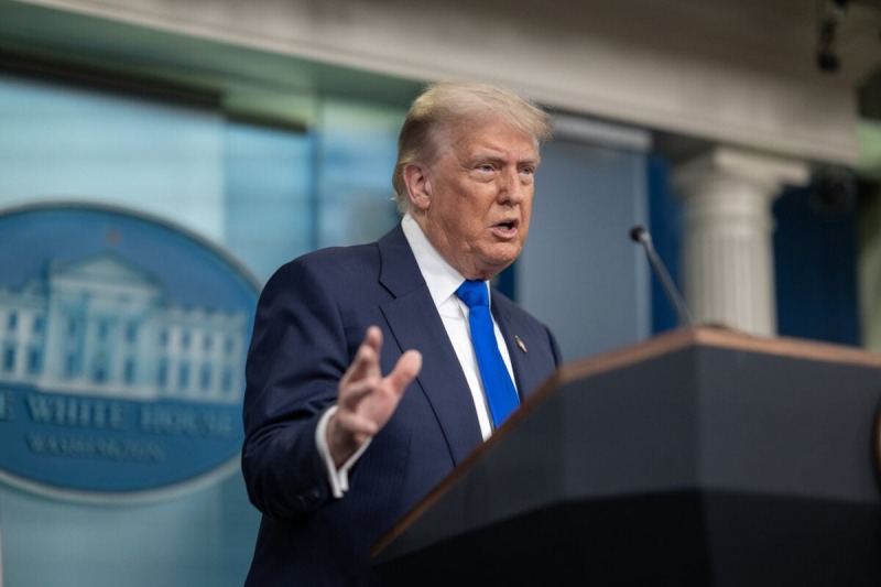 Трамп обдумывает введение «глобального нефтяного эмбарго» для усиления экономического давления на РФ
