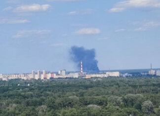 В Киеве прогремел взрыв и поднялся дым: Кличко озвучил причину