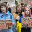 В нескольких городах Украины люди вышли на протест из-за полномочий НАБУ и САП | ФОТО | ВИДЕО