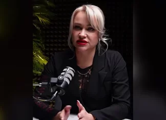 В РФ заставили работать уборщицей риэлтора, которая советовала выходить замуж за оккупантов ради «гробовых»