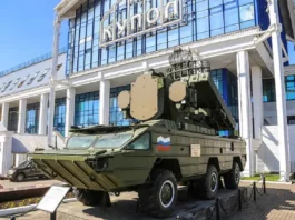 В России дроны атаковали военный завод в Ижевске, который производит ЗРК | ВИДЕО