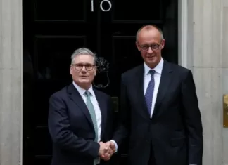 Великобритания и Германия подписали крупнейший договор о сотрудничестве со времен Второй мировой