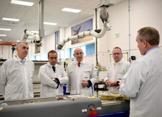 Впервые за 15 лет: Великобритания и Франция возобновляют производство ракет Storm Shadow | ФОТО