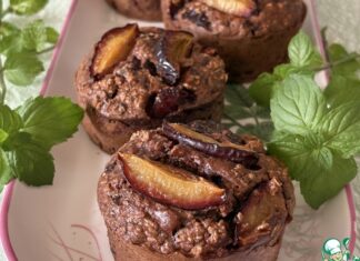 Запечённая овсянка со сливой