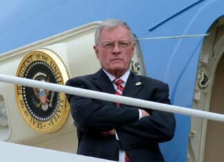 CNN: Келлог не поехал на Аляску по требованию России