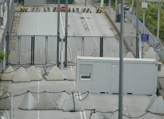 Эстония строит заграждения на границе с РФ